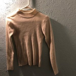 Two different colored turtle necks